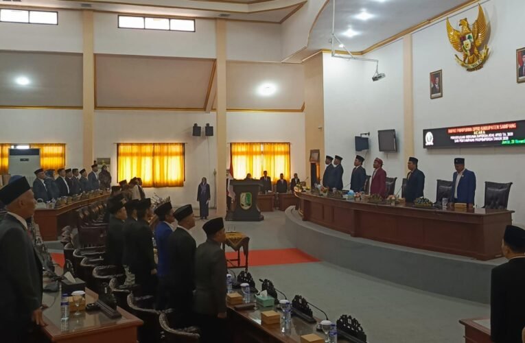 Rapat Paripurna DPRD Sampang Bahas Agenda Utama Persetujuan Bersama Raperda APBD Tahun 2026