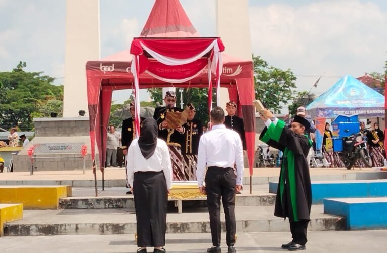 Momentum Hari Jadi Sampang ke-402, Bupati Sampang Resmi Mengangkat 3.230 Orang PPPK Paruh Waktu Tahun 2025
