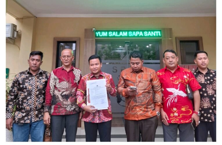 Tim LBH Madas Sedarah laporkan akun Cakji dan Akun Lainya Ke SPKT Polda Jawa Timur