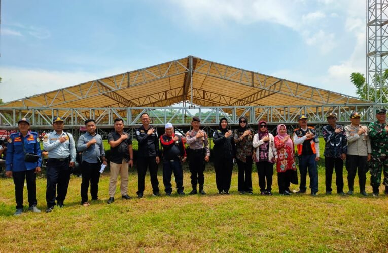 Menjelang Konser Valen DA7,Polda Jatim Cek Lokasi Di Lapangan Pengarengan Sampang.