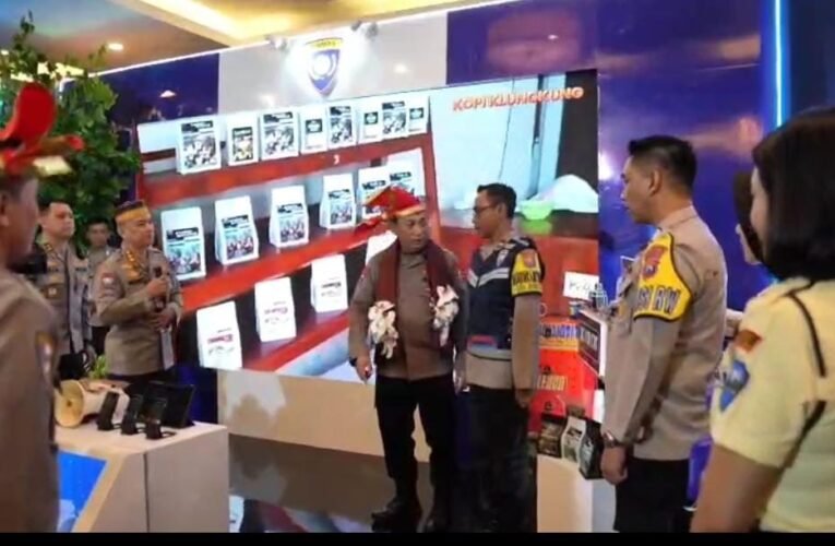 Kobin, Cara Bhabinkamtibmas Polri Lebih Dekat dengan Warga