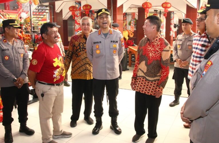 Polresta Malang Kota Pertebal Pengamanan Imlek, Personel Disiagakan di Klenteng hingga Pusat Perbelanjaan*