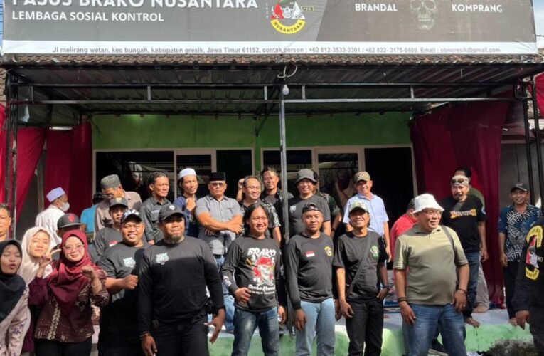 Peresmian Kantor Pasus Brako Nusantara Distrik Gresik, Ditandai Pemotongan Tumpeng