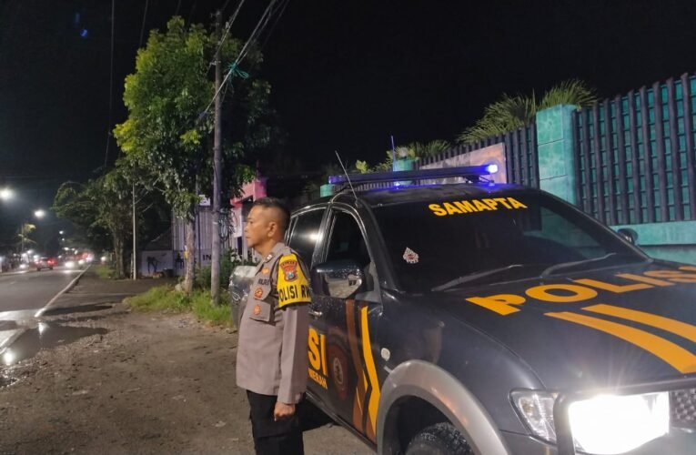 Patroli Sahur, Polsek Kwanyar Polres Bangkalan Ciptakan Situasi Aman dan Kondusif Selama Ramadan*