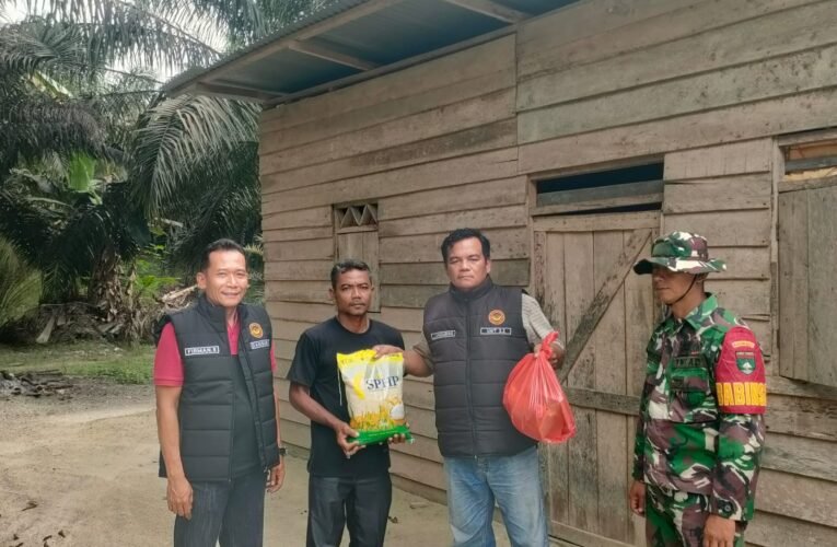 Bhakti Sosial oleh Tim Percepatan Pemulihan Taman Nasional Tesso Nilo (TP2TNTN)