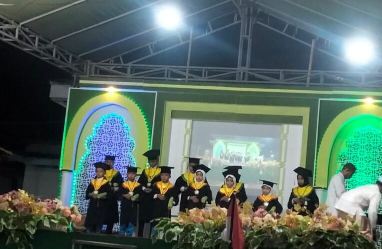 MaDin Nurul Qor’an Sengelarakan Haiflatul Imitihan di Desa Gendis Rabasan Camplong Sampang Madura.
