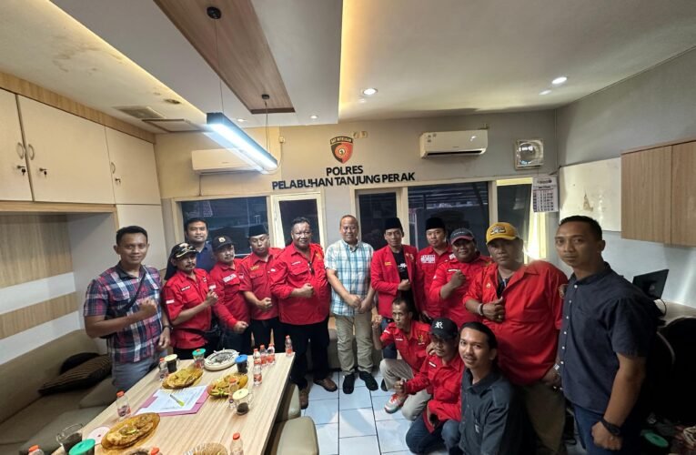 DPC Surabaya MADAS Sedarah Audiensi dengan Kasat Intelkam Polres Pelabuhan Tanjung Perak, Bahas Sinergi dan Penanganan Premanisme Debt Collector
