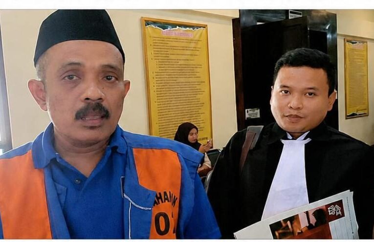 KUASA HUKUM TERDAKWA SOROTI KEJANGGALAN BARANG BUKTI DI SIDANG NARKOBA 3 KILO SAMPANG: “JANGAN SAMPAI KEBENARAN DIKALAHKAN PROSEDUR”