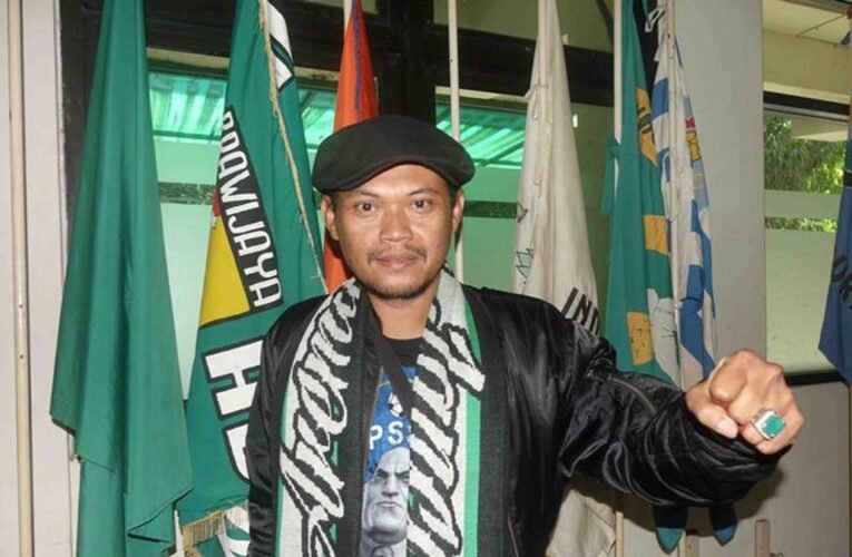 Tokoh Bonek Andie Peci Meninggal Dunia, Sosok di Balik Kebangkitan Persebaya